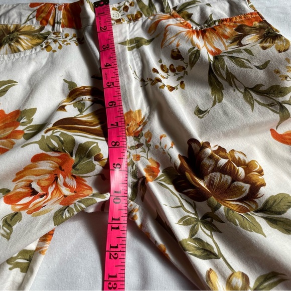Cream with Multi Colour Floral Print Pant. Waist Size 27” - Picture 6 of 15